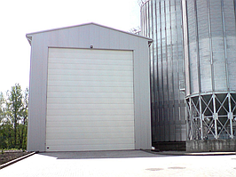 Промислові секційні ворота серії Alutech ProMax 9000х10000 мм