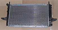 Радіатор основний охолодження на ОНБ Форд Сієрра 1.6-2.0 двигуна ДВС Ford sierra KEMP 7764147