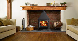 Фото каминов в интерьере 14