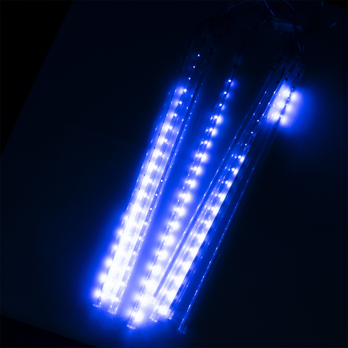 Светодиодная синяя гирлянда бахрома сосульки 288 Led 4.1 м огоньки на окно новогодние - фото 6 - id-p1562152656