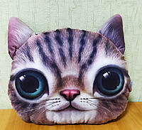 Інтер'єрна подушка-іграшка кішечка. Велюрова диванна подушка.Розмір 40 х 35 см