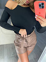 Трендові жіночі шорти з екошкіри, у кольорі моко