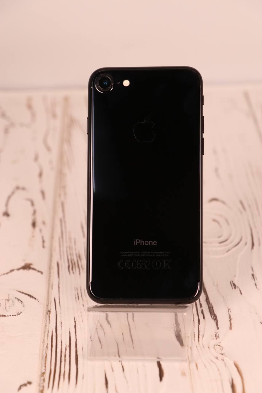 アイフォン7 Apple IPhone 7 128Gb Jet Black Neverlock, ціна: 6299