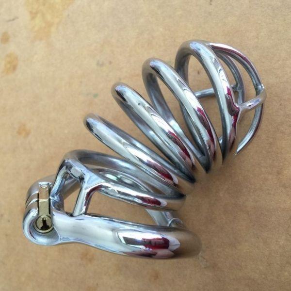 Сталевий пояс вірності, Клітка цнотливості для пеніса