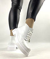 Женские ботинки белые из натуральной кожи демисезон 38