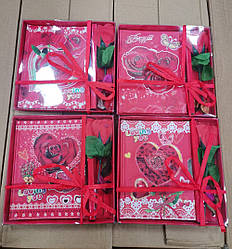 Блокнот дитячий на замочку A6 (14,5*10,5 см) 66 листів в подарунковій упаковці і трояндою