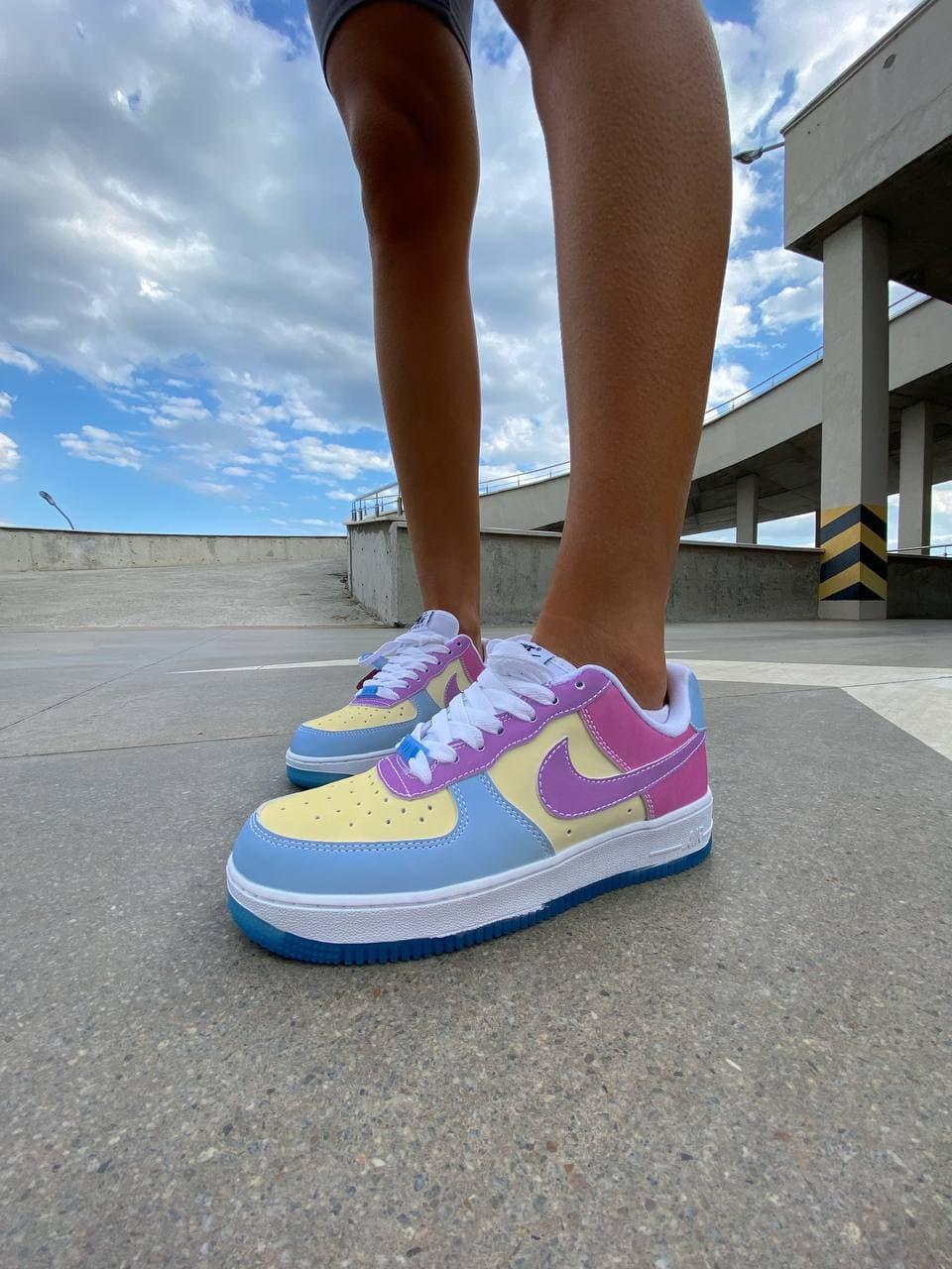 Кросівки жіночі Nike Air Force Color Changing різні кольори шкіра демисезон повсякденні найк аір форс низькі