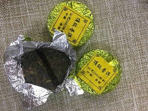 Пресований Пуер витриманий ШЕН "Медальйон" 6 г NORMAL Османтус