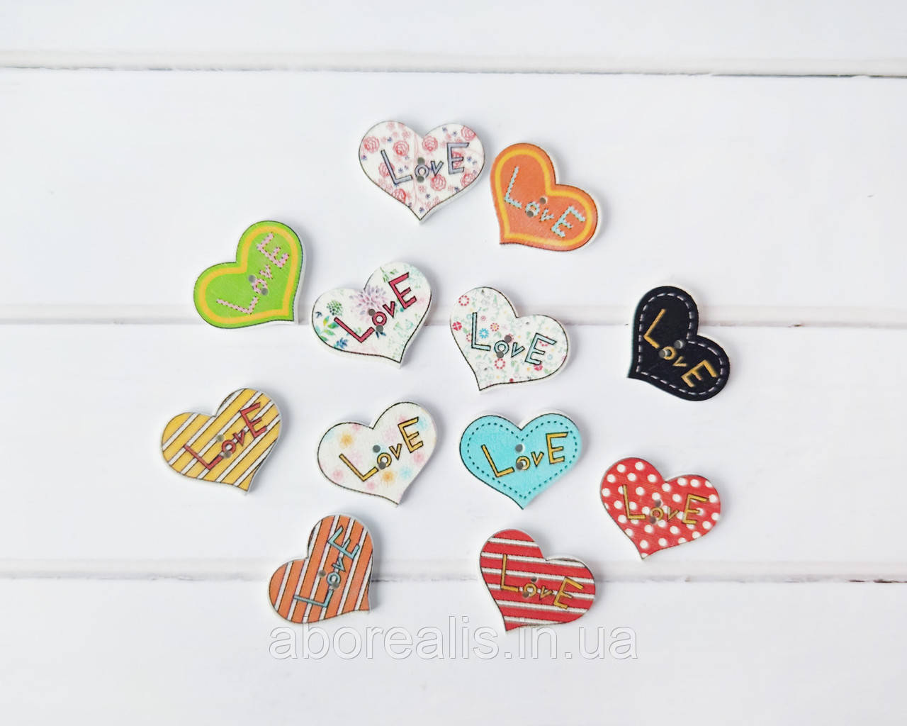 Ґудзики дерев'яні "Сердечка Love". Мікс 5 шт., фото 1
