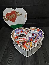 Подарунковий BOX цукерковий Kinder Box / Кіндер бокс Серце LOVE IS kinder 038