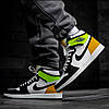 Кросівки Nike Air Jordan 1 Retro High White Black Volt University Gold, фото 7