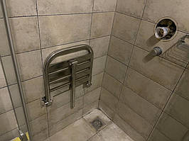 Поручни из нержавеющей стали и сиденье для душа откидное. Поручни для стен для инвалидов. Гостиница Космополит , ул. Академика Проскуры 1 г.... 5