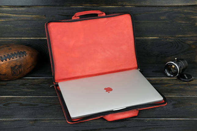Шкіряний чохол для MacBook Pro 15" 2016-2019 Дизайн №31, натуральна шкіра італійський Краст, колір Червоний, фото 1