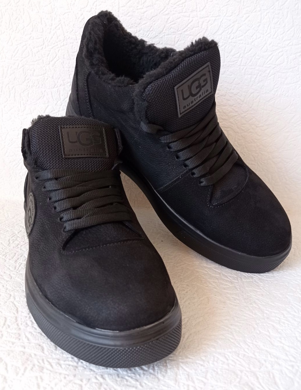 Мужские зимние ботинки угги Ugg из натуральной матовой кожи чёрного цвета - фото 9 - id-p1563346063