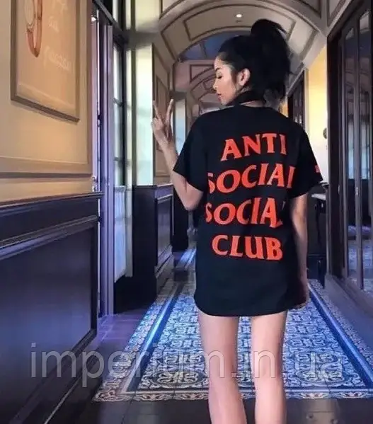 Чорна футболка з помаранчевим логотипом anti social social club paranoid | assc
