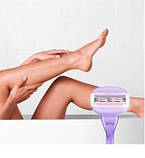 Жіночий бритвний верстат з 2 мя картр. Gillette Venus ComfortGlide Breeze з 2 змінними касетами 02006, фото 4