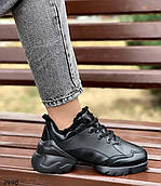40 р. Кросівки жіночі чорні зимові на товстій високій підошві зі штучної шкіри шкіряні чорного кольору