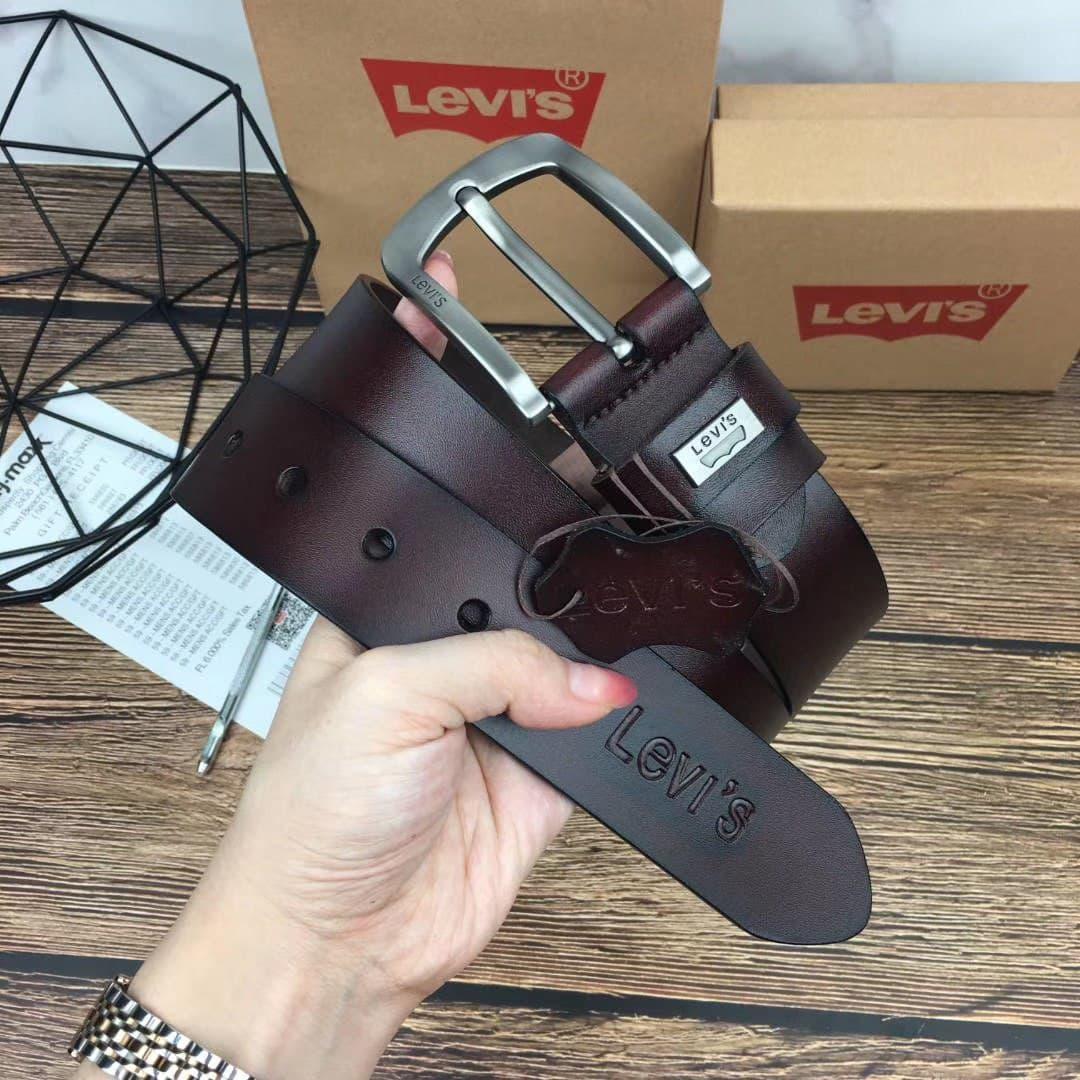 Чоловічий коричневий шкіряний ремень Levi's