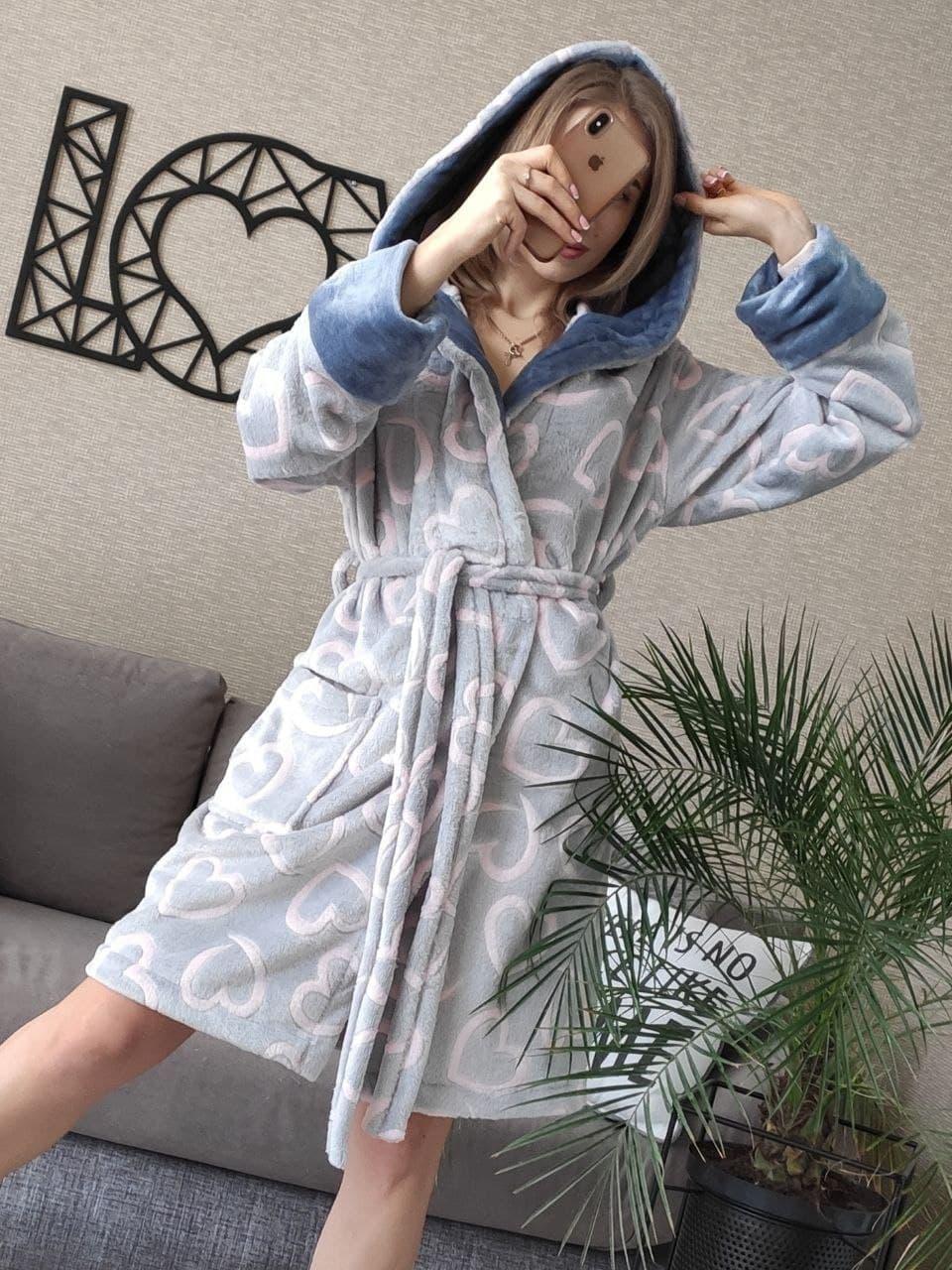 Жіночий теплий сірий плюшевий халат для дому сердечка, фото 1