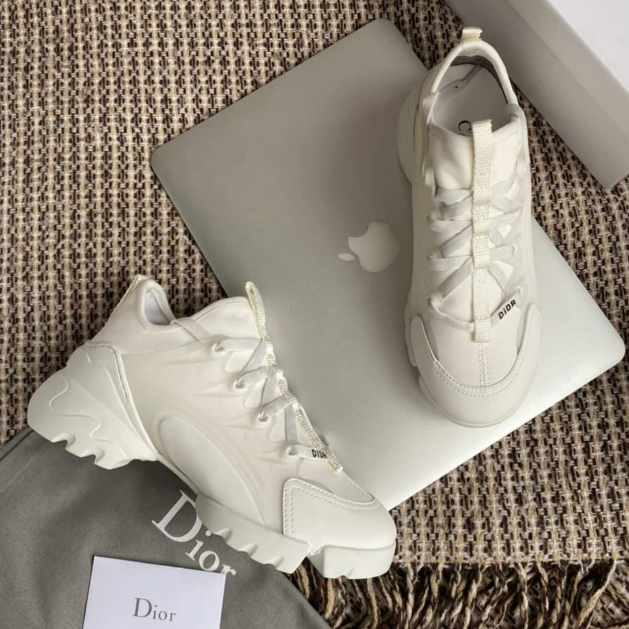 Кросівки жіночі Dior D-connect White діор д коннект білі демісезонні повсякденні
