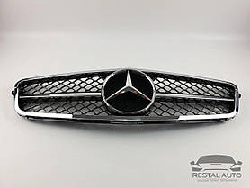 Тюнінг Решітка радіатора Mercedes C-Class W204 2007-2014год (SL Chrome Black)