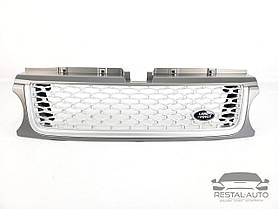 Решітка радіатора з зябрами на Range Rover Sport 2009-2013 рік Сіра з білим