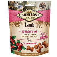 Лакомство для собак Carnilove Dog Crunchy Snack с ягненком и клюквой 200g  (Crunchy Lamb with Cran)