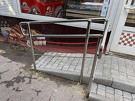 Нержавеющее ограждение пандуса. Перила и ограждения для лестниц. Залютино. 3