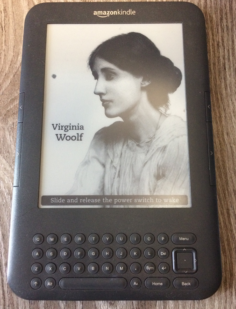 Уцінка! Електронна книга Amazon kindle 3 (d00901) 6" / 800х600 / E-ink