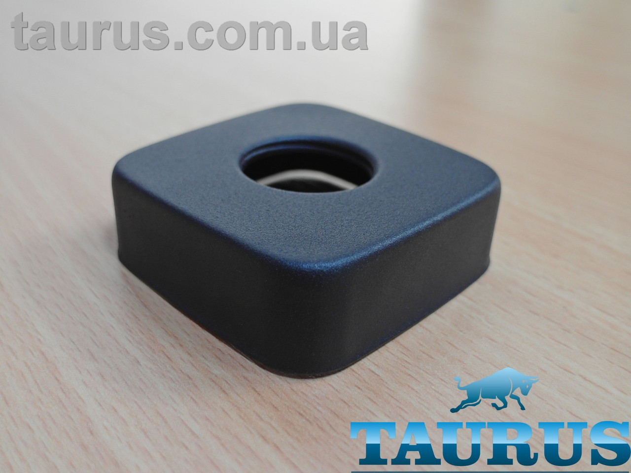 Великий квадратний декоративний чорний фланець CUBE 60x60х20 black d 25 мм (3/4") чашка, розета ThermoPulse