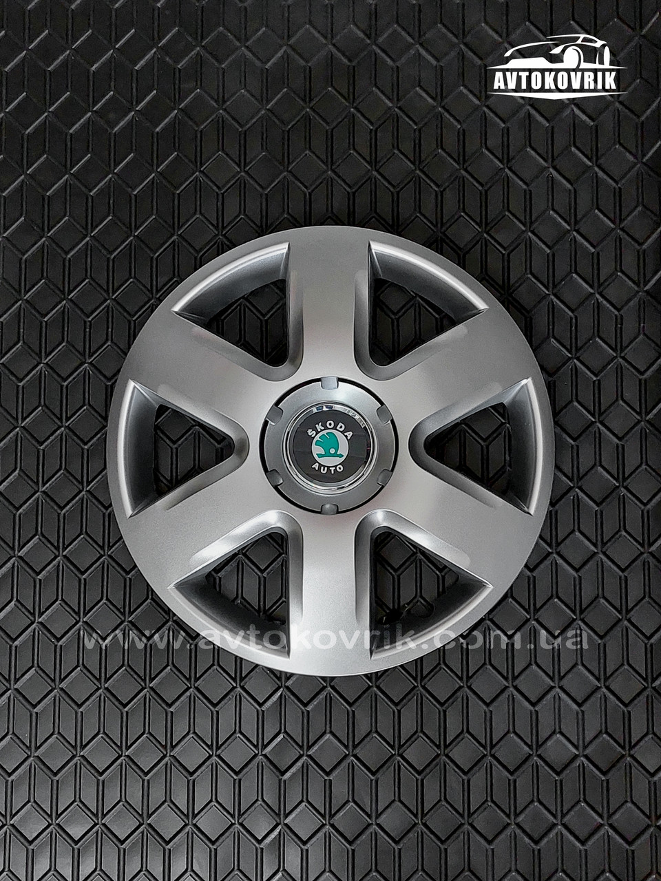 Ковпаки на колеса r15 на Skoda / Шкода SKS 337, фото 1