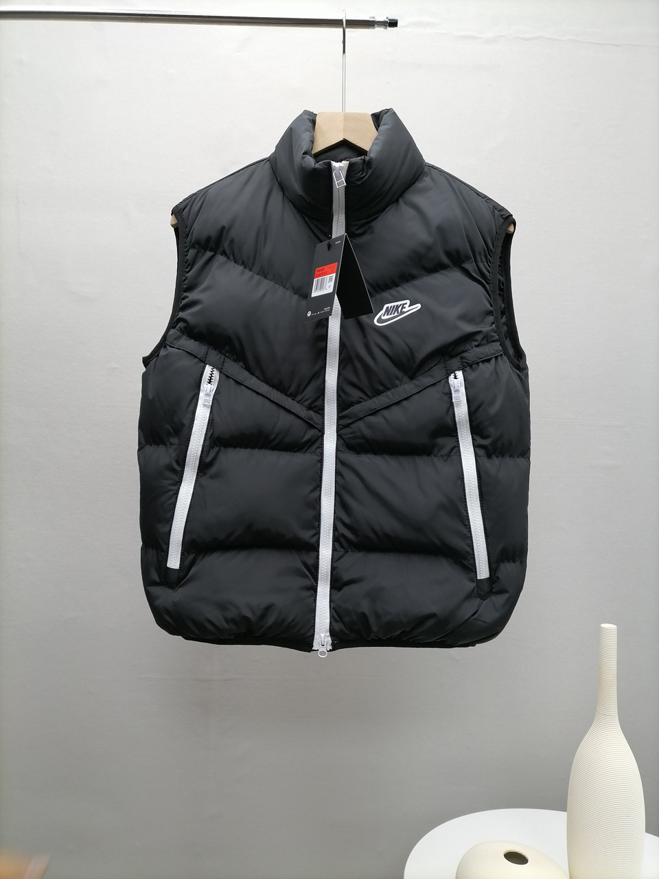 Жилетка чоловіча Nike M NSW eup dwn FIL WR VEST SHLD / CU4414-010 (Розмір:S)