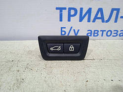 Кнопка відкриття багажника BMW 5 2010-2016 9194912 (Арт.19826)