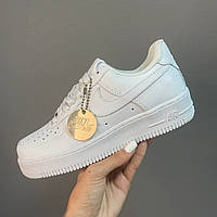 Кроссовки женские Nike Air Force 1 classic белые кожа найк аир форс демисезонные повседневные низкие