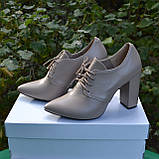 Шкіряні туфлі зі шнурівкою на високих підборах, фото 2