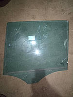 Б/В скло заднє ліве для Mercedes ML 320 W164 оригінал A1637350910