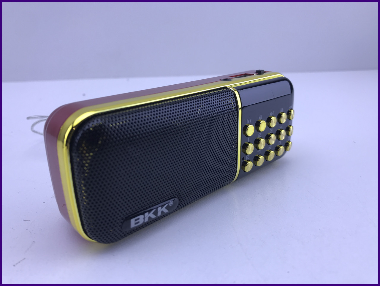 Компактне радіо колонка BBK USB/MP3 B851