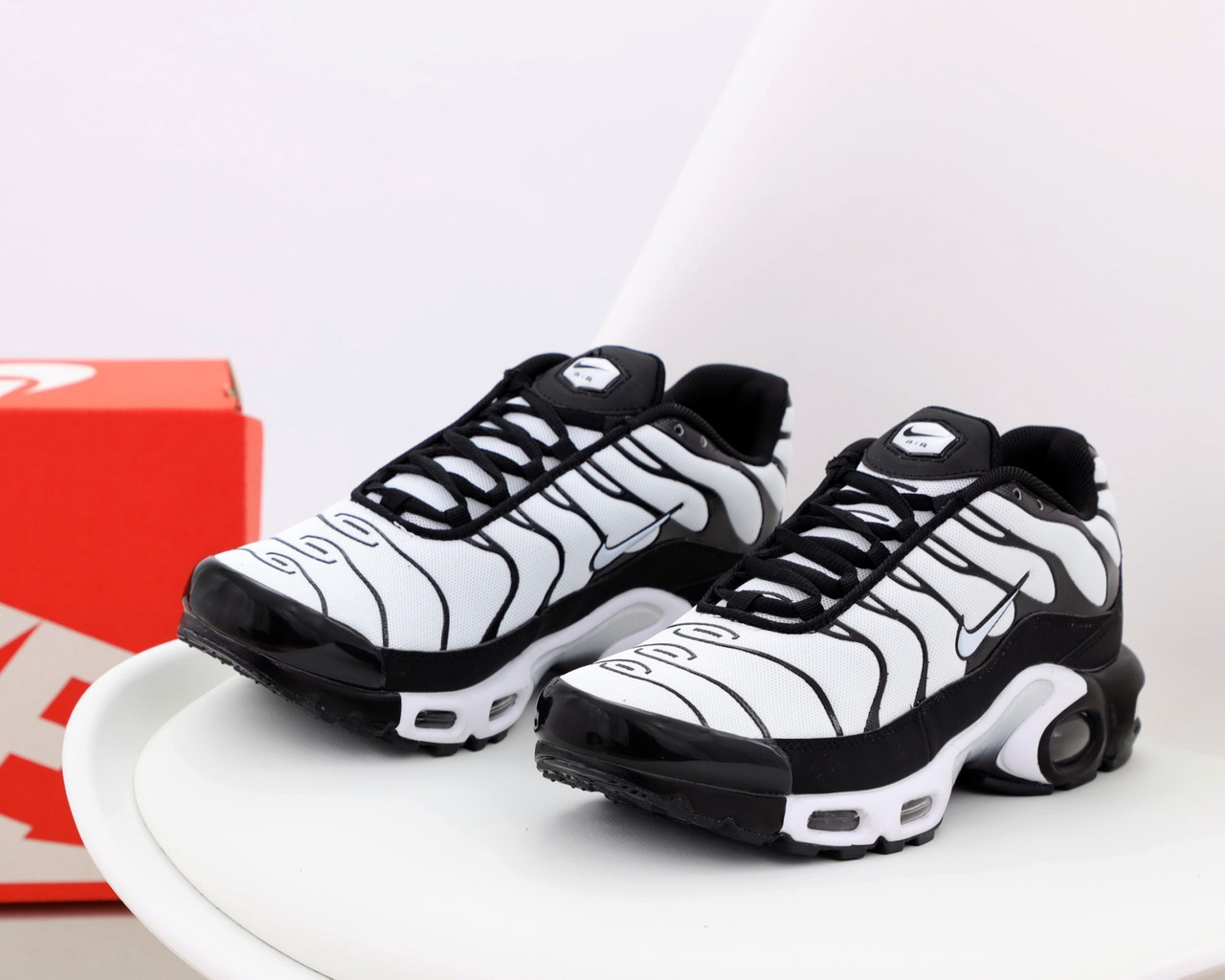 Чоловічі Кросівки Nike Air Max Tn+