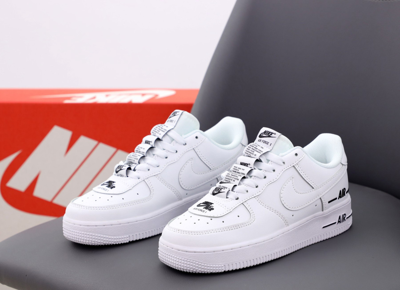 Чоловічі білі Кросівки Nike Air Force 1