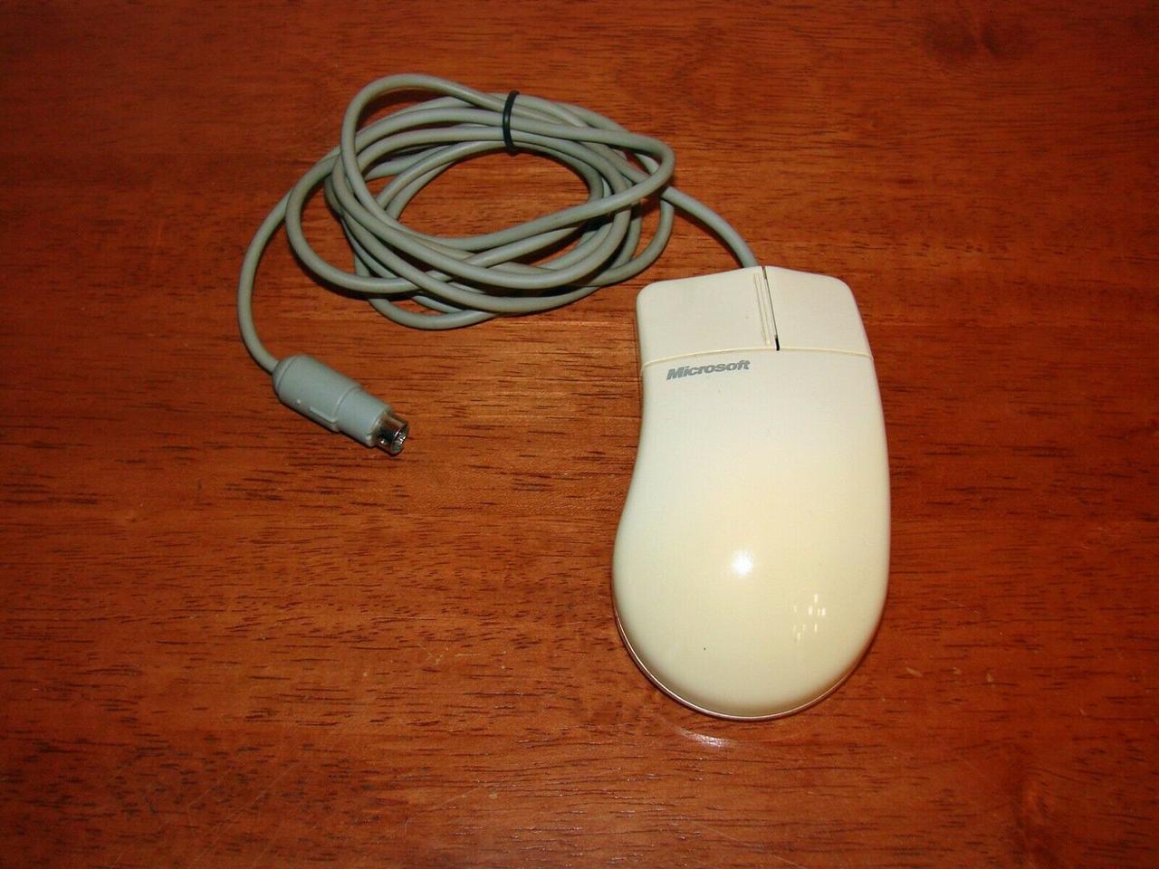 Вінтажна мишка Microsoft, бу