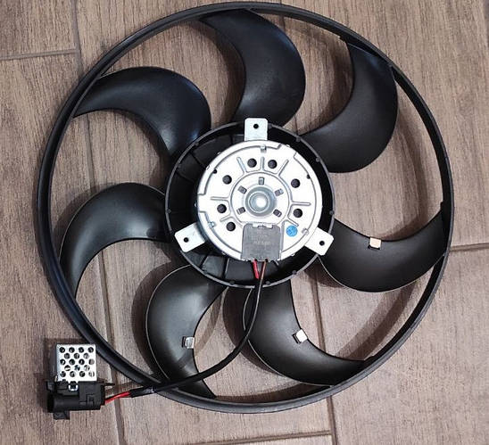 Купить Мотор радиатора Opel Astra H Zafira B AC+ (390mm) 04-11, цена ...