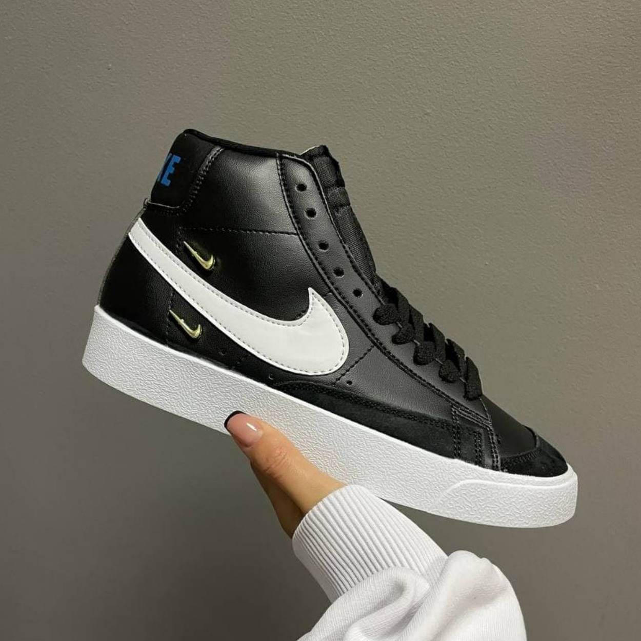 Кросівки жіночі Nike Blazer Black чорні шкіряні осінь весни високі