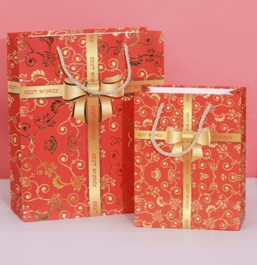 Подарочные пакеты "Золотой бант на красном" 18х23 см (ID#1566328201 ...