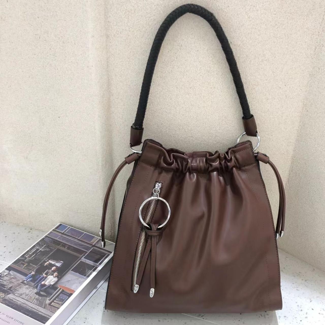 Жіноча сумка через плече Goodyfun GF-8672 коричнева