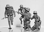 Пластикова модель 1/35 ICM 35700 турецька піхота 1915 (4 фігуки), фото 5
