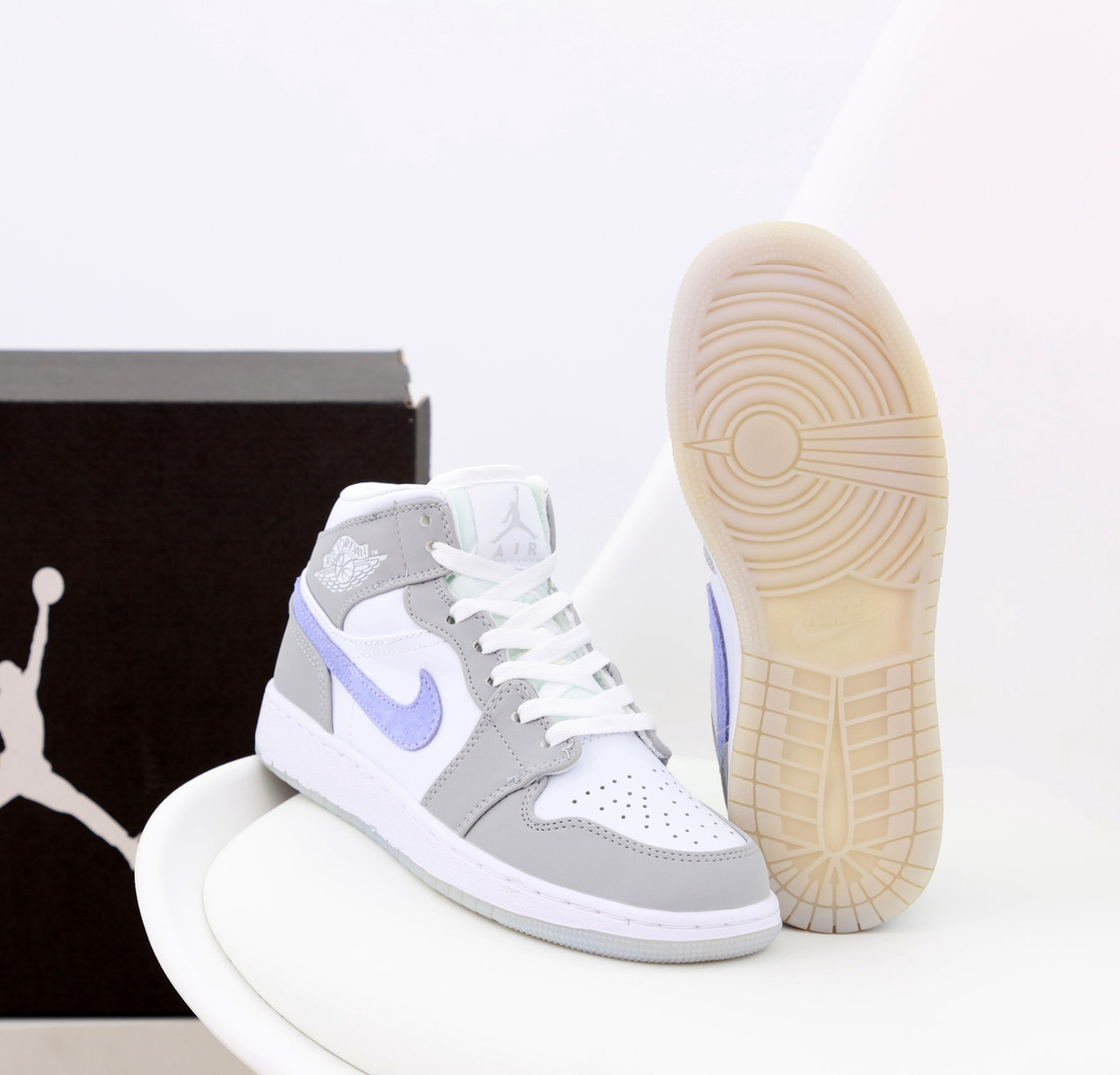 Air jordan 1 retro mid best sale wolf grey