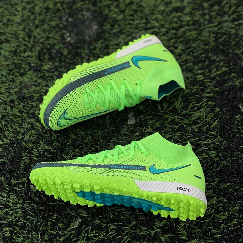 Сороконожки Nike React Phantom GT футбольне взуття найк реакт фантом Гт ...