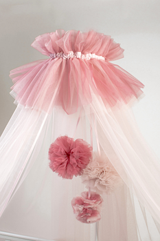 Балдахін універсальний з помпонами Baby Veres Пудра 180х600 см