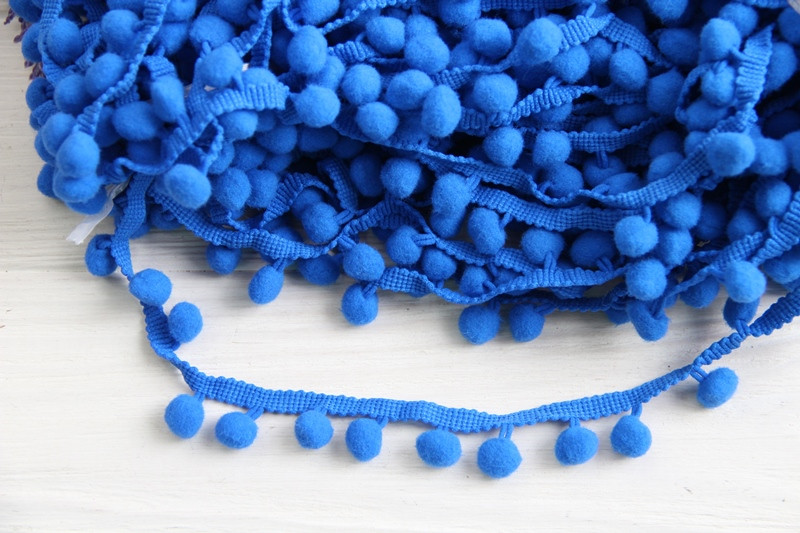 Тасьма з помпонами, синя РУЛОН 18 метрів