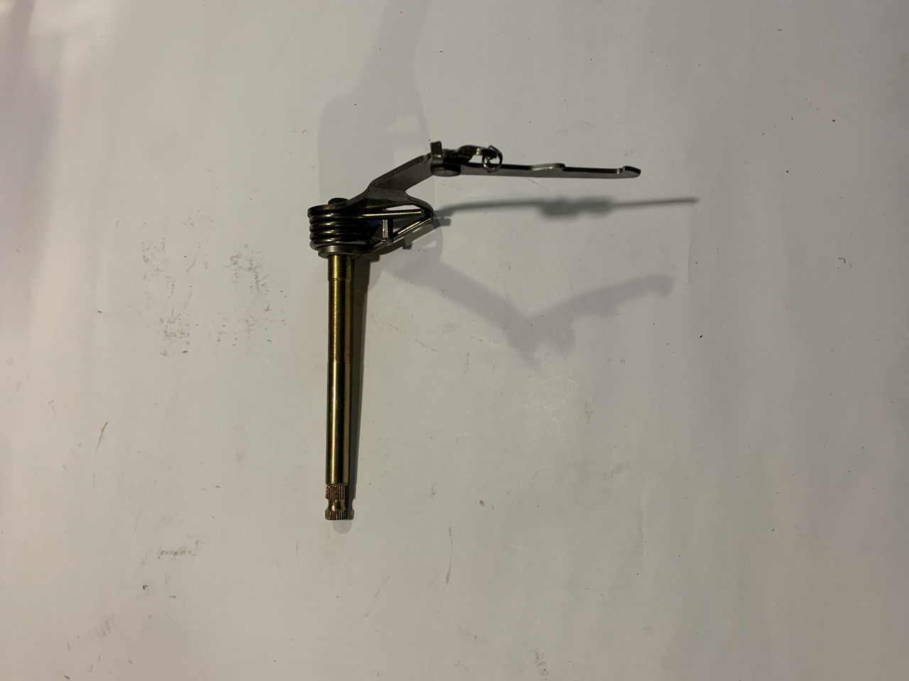 Вал перемикання Альфа